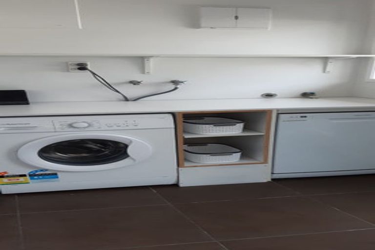 Photo of property in 11 Sunburst Lane, Torbay, Auckland, 0630