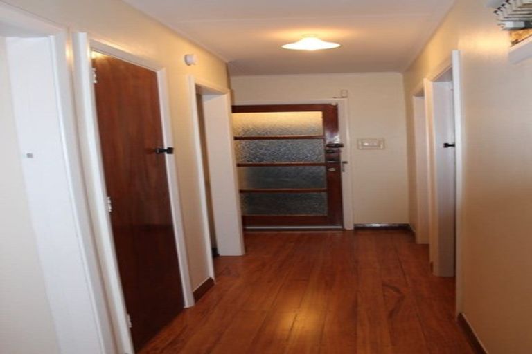 Photo of property in 43 Manawatu Street, Hokowhitu, Palmerston North, 4410