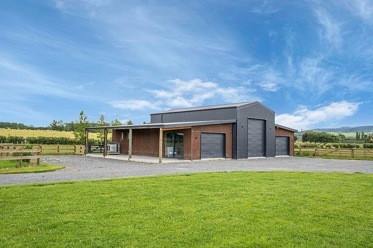 Photo of property in 190e Waimea Highway, Croydon, Gore, 9776