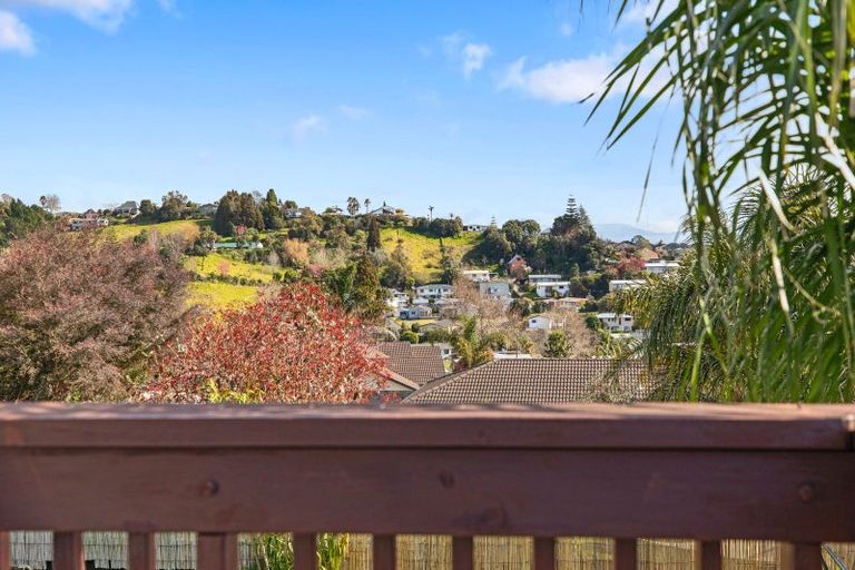 Photo of property in 66 Village Park Drive, Welcome Bay, Tauranga, 3112