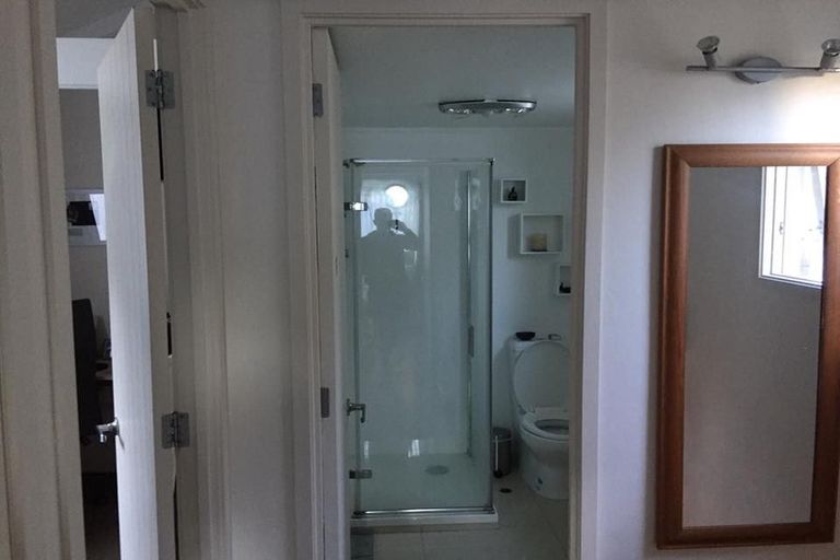 Photo of property in 24 Cottleville Terrace, Thorndon, Wellington, 6011