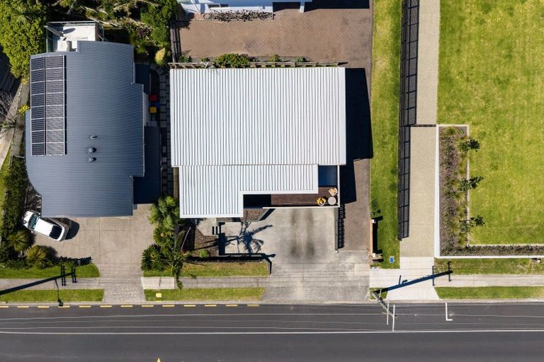 Photo of property in 221a Oceanbeach Road, Mount Maunganui, 3116