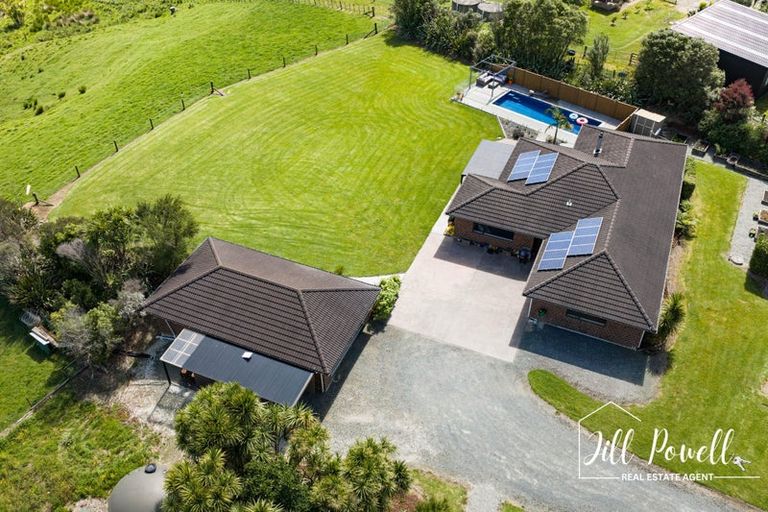 Photo of property in 93c Jumna Road, Maungaturoto, 0587