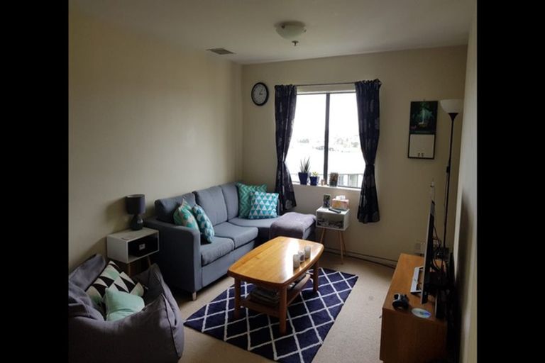 Photo of property in 6j/17 Crown Lynn Place, New Lynn, Auckland, 0600