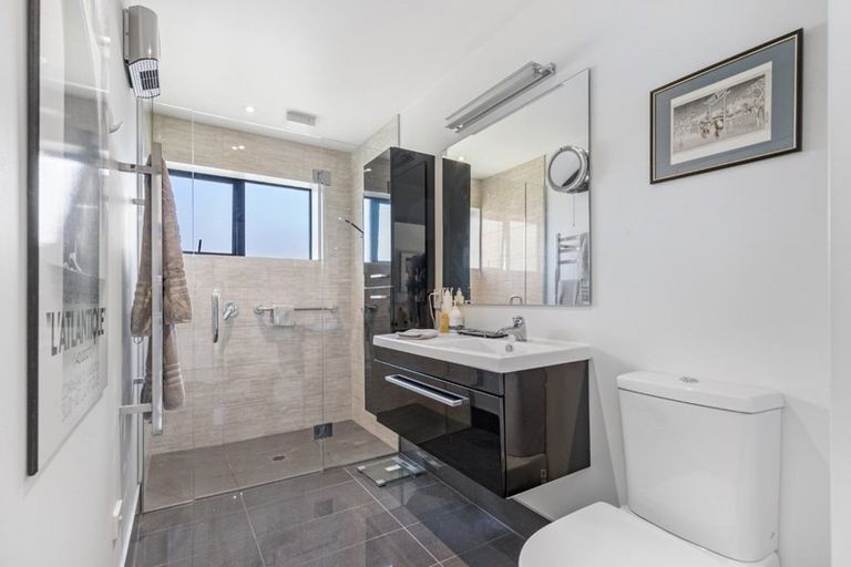 Photo of property in 4 Evening Star Road, Arthurs Point, Queenstown, 9371