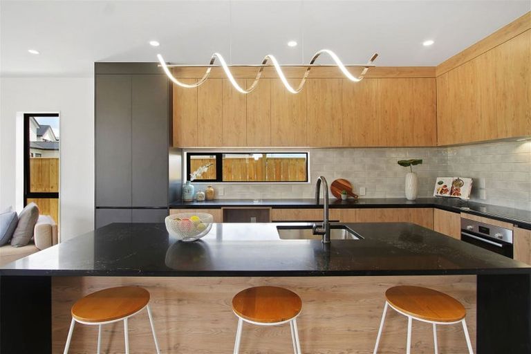 Photo of property in 13 Kaitiaki Drive, Clarks Beach, 2122