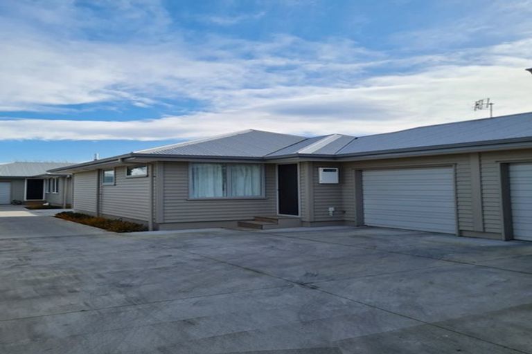 Photo of property in 2/166 Palmers Road, New Brighton, Christchurch, 8083