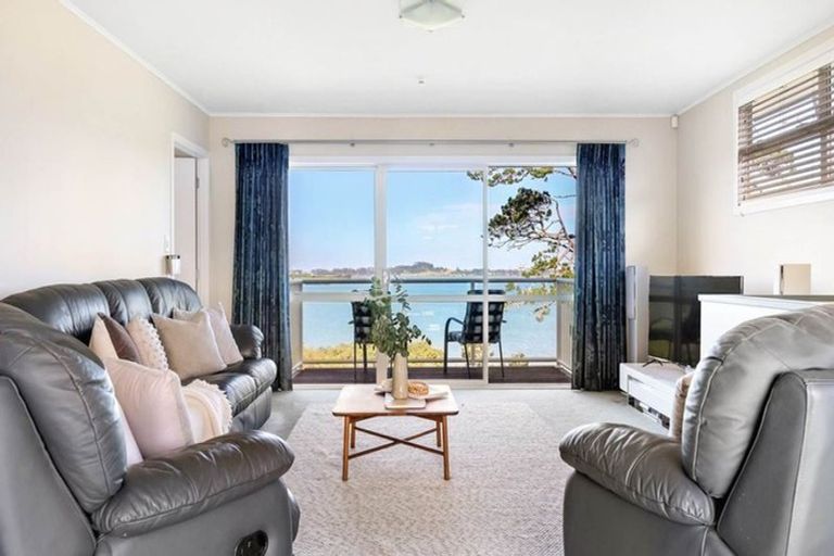 Photo of property in 287a Hillsborough Road, Hillsborough, Auckland, 1042