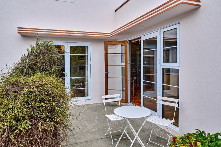 Photo of property in 14 Marina Grove, Hutt Central, Lower Hutt, 5010