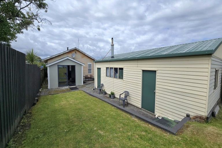 Photo of property in 191 Revell Street, Hokitika, 7810