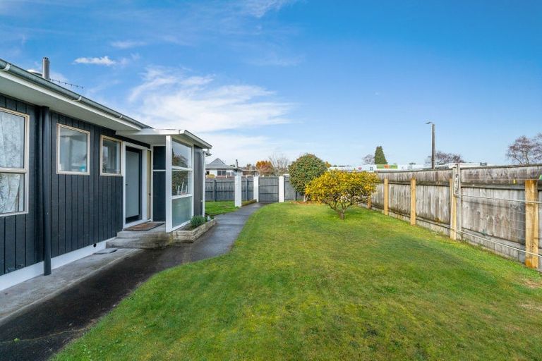 Photo of property in 2/55 Hawai Street, Two Mile Bay, Taupo, 3330