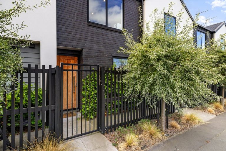 Photo of property in 122a Blenheim Road, Riccarton, Christchurch, 8041