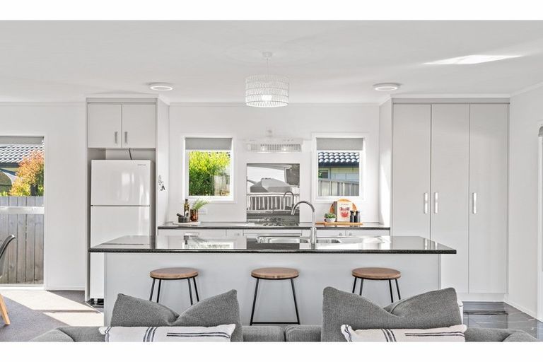 Photo of property in 16b Insley Street, Mangawhai, 0505