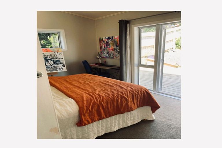 Photo of property in 1/14 Matipo Road, Mairangi Bay, Auckland, 0630