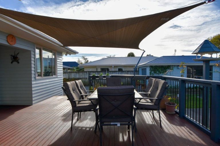 Photo of property in 240 High Street North, Carterton, 5713