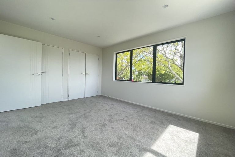 Photo of property in 1c Koromiko Street, New Lynn, Auckland, 0600