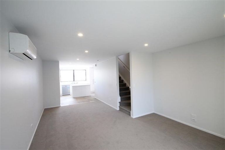 Photo of property in 7 Settlers Avenue, Hobsonville, Auckland, 0618