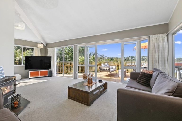 Photo of property in 16 Elmes Place, Matua, Tauranga, 3110