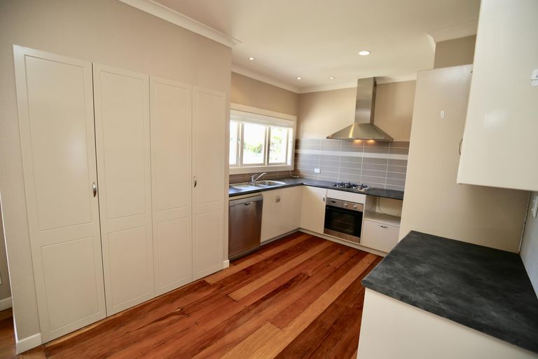 Photo of property in 283 Cambridge Road, Hillcrest, Hamilton, 3216