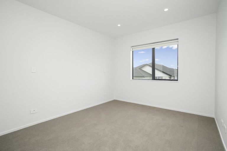 Photo of property in 49 Lusitano Drive, Karaka, Papakura, 2113