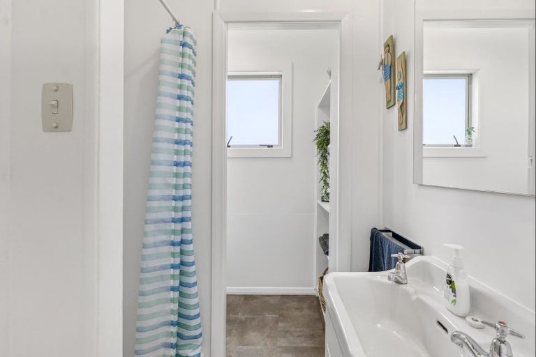 Photo of property in 776 Abel Tasman Drive, Pohara, Takaka, 7183