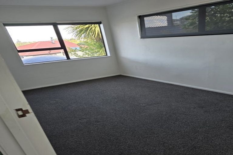 Photo of property in 55 Ardern Avenue, Stanmore Bay, Whangaparaoa, 0932
