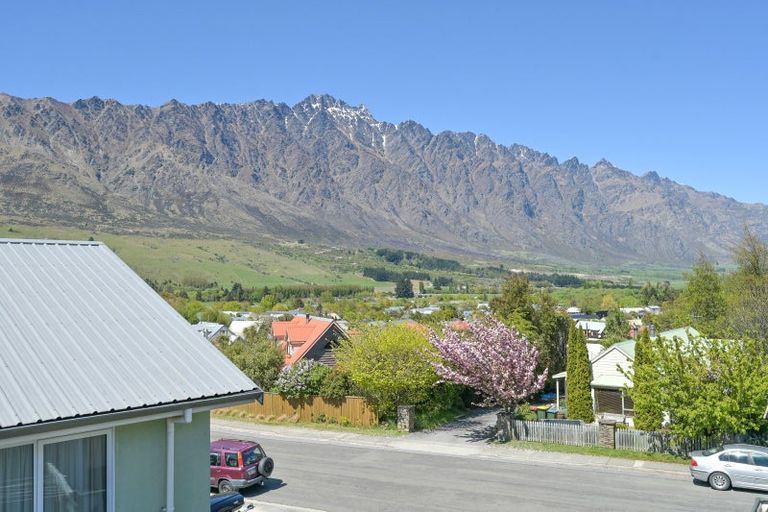 Photo of property in 3 Remarkables Crescent, Frankton, Queenstown, 9300