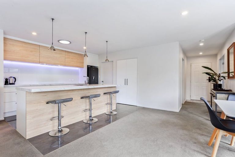 Photo of property in 7 Ambrose Place, Rangiora, 7400