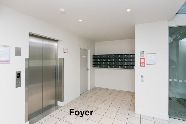 Photo of property in The Capital, 23/370 Oriental Parade, Oriental Bay, Wellington, 6011