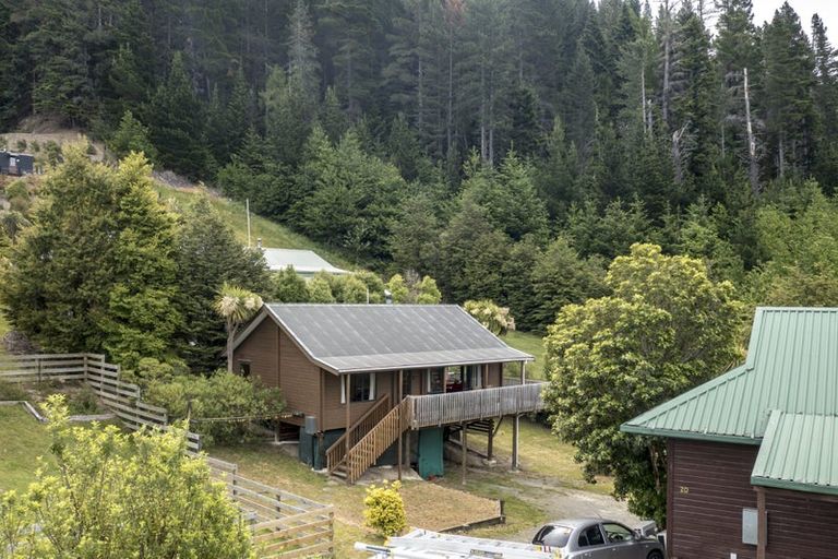 Photo of property in 22 Acheron Heights, Hanmer Springs, 7334