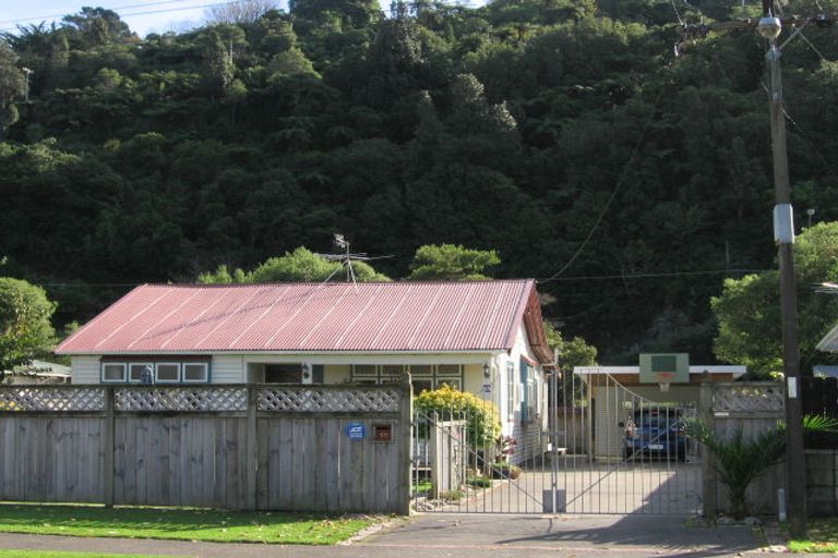 Photo of property in 55 Owen Street, Belmont, Lower Hutt, 5010