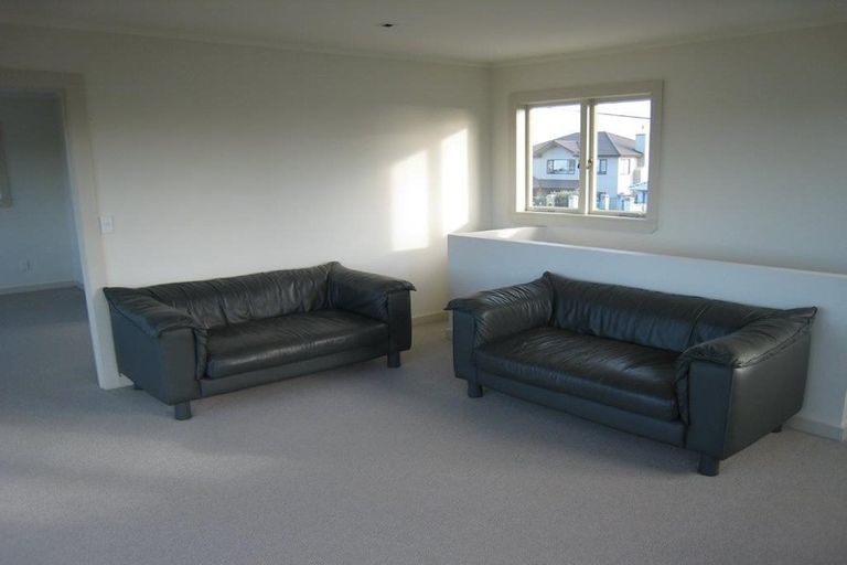 Photo of property in 81 Tiri Road, Tindalls Beach, Whangaparaoa, 0930