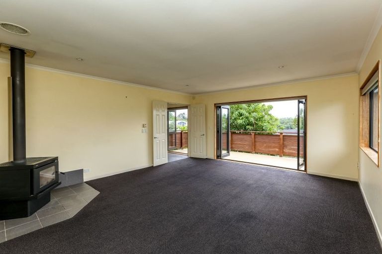 Photo of property in 90a Awanui Street, Merrilands, New Plymouth, 4312