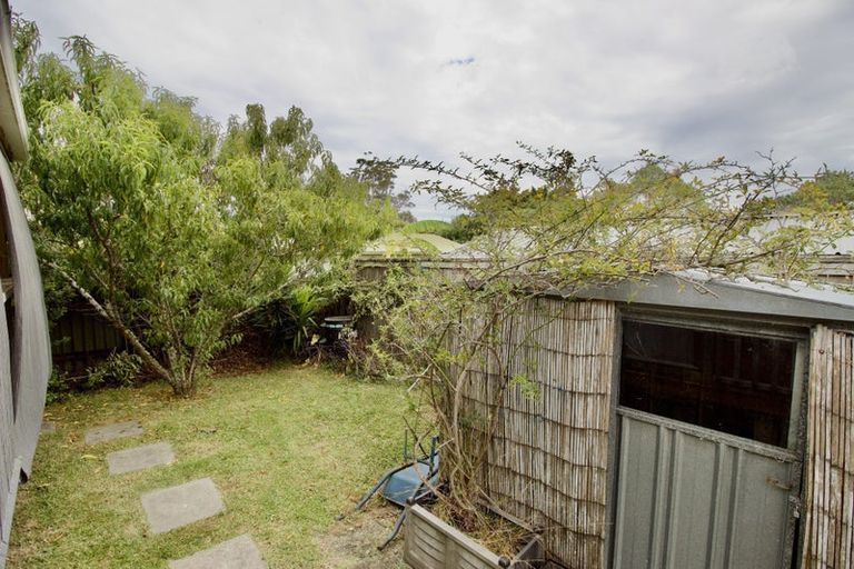 Photo of property in 62 Tudor Road, Henderson, Auckland, 0610