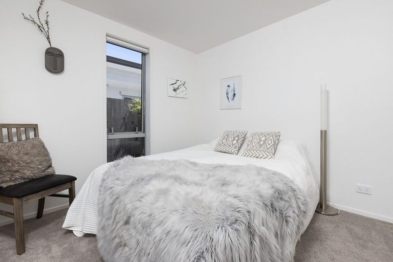 Photo of property in 27 Hiria Crescent, Papamoa Beach, Papamoa, 3118