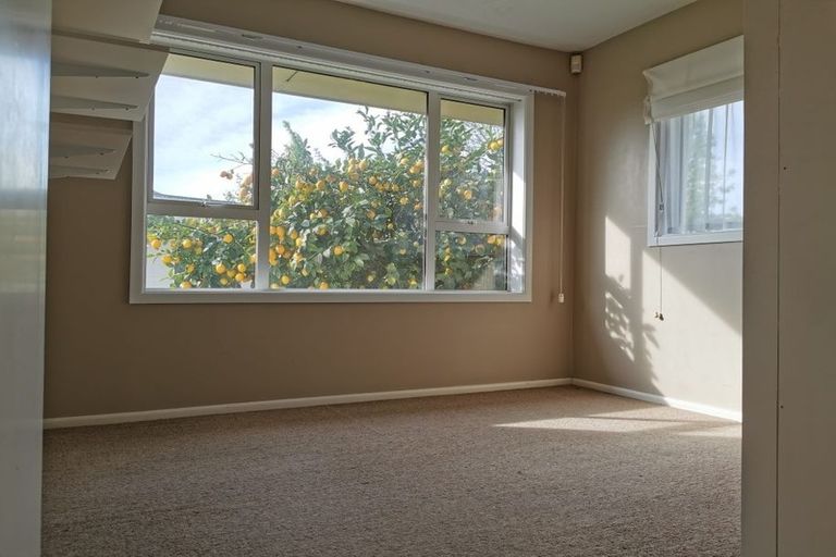 Photo of property in 43 Farrington Avenue, Bishopdale, Christchurch, 8053