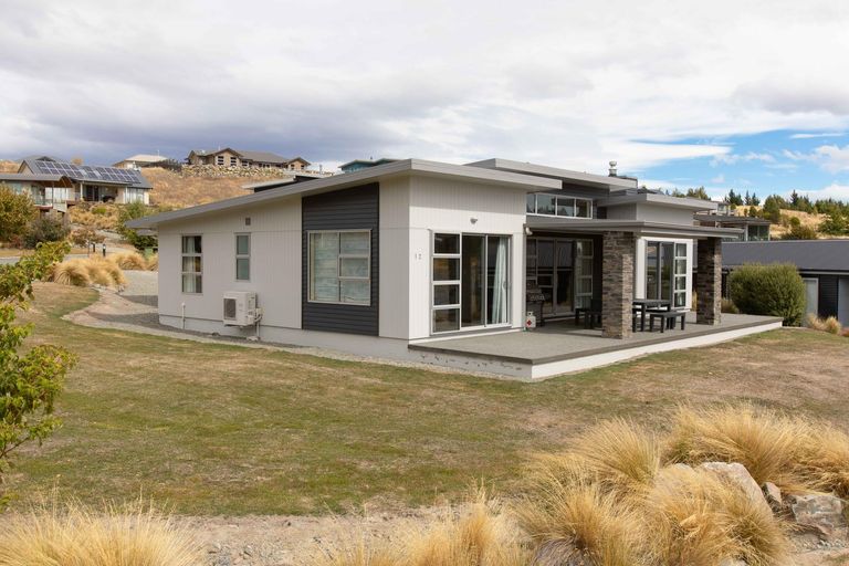 Photo of property in 12 Lochinver Avenue, Lake Tekapo, 7999