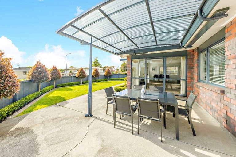 Photo of property in 61c Puriri Road, Pukekohe, 2120