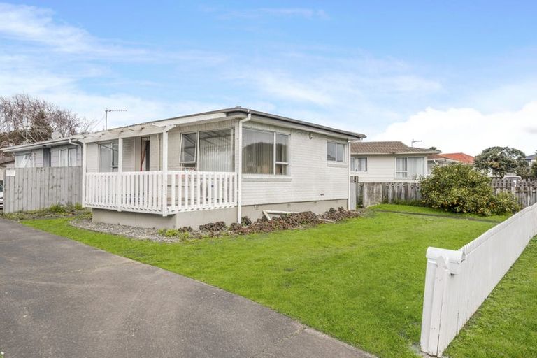 Photo of property in 1/28 Sharland Avenue, Manurewa, Auckland, 2102