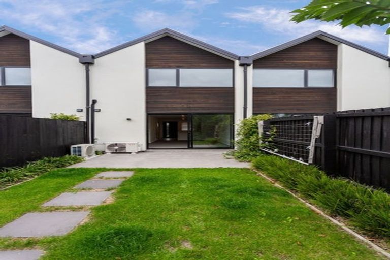 Photo of property in 3/77 Southampton Street, Sydenham, Christchurch, 8023