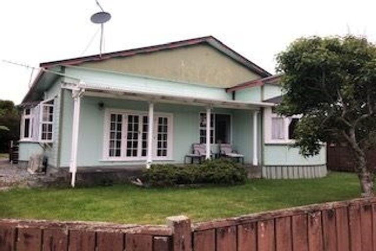 Photo of property in 21 Palmerston Street, Greymouth, 7805