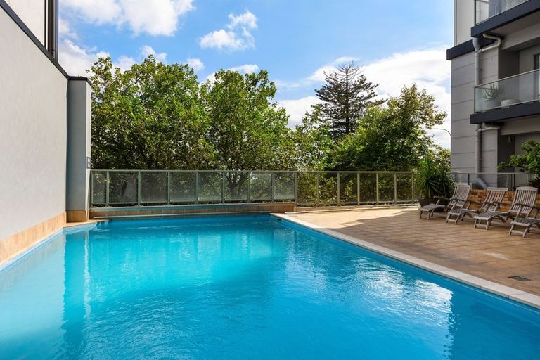 Photo of property in Highgate Towers, 1c/8 Howe Street, Freemans Bay, Auckland, 1011