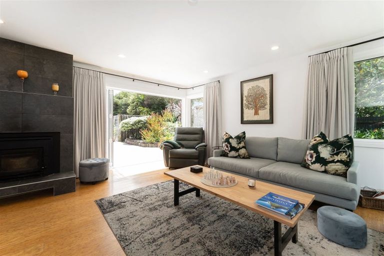 Photo of property in 56 Stratford Road, Manurewa, Auckland, 2105