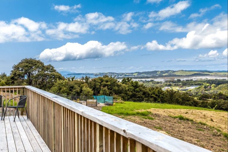 Photo of property in 70 Upper Whangateau Road, Big Omaha, 0985