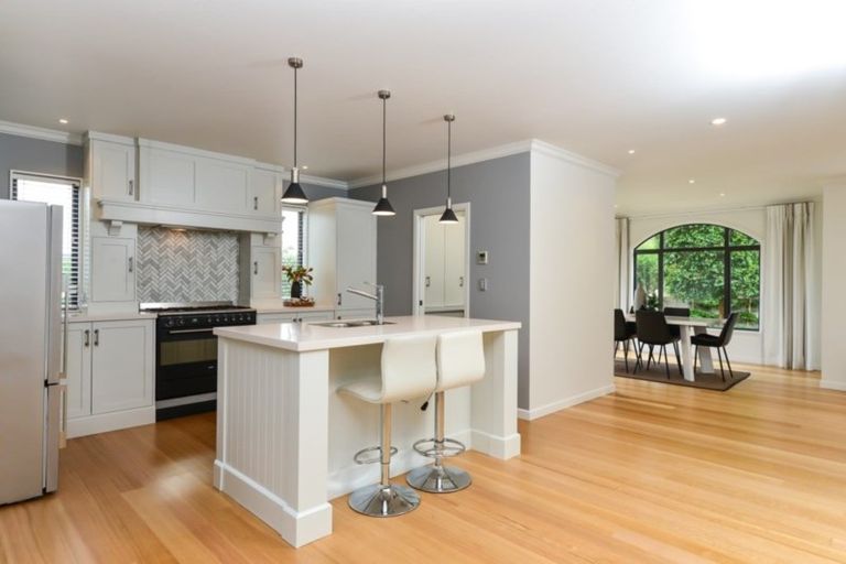 Photo of property in 2 Durham Heights, Flagstaff, Hamilton, 3210