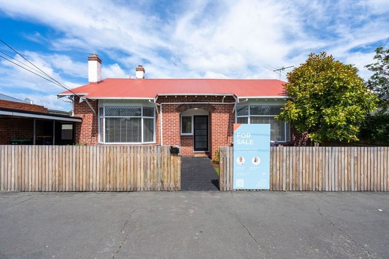 Photo of property in 32 Moreau Street, Saint Kilda, Dunedin, 9012