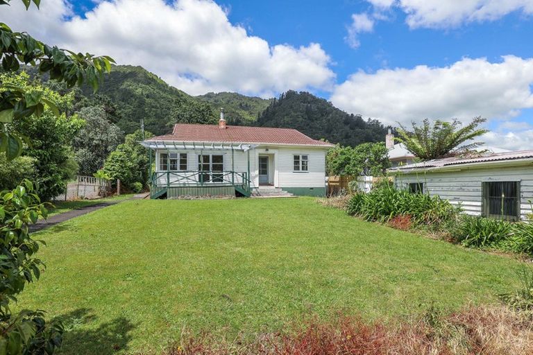 Photo of property in 5 Gilchrist Street, Te Aroha, 3320