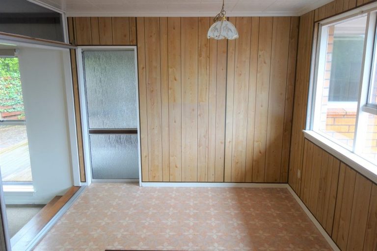 Photo of property in 42 Fovant Street, Russley, Christchurch, 8042