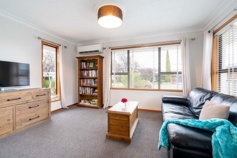 Photo of property in 1 Dryden Street, Mosgiel, 9024