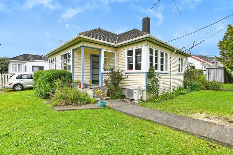 Photo of property in 22 Macky Street, Taita, Lower Hutt, 5011